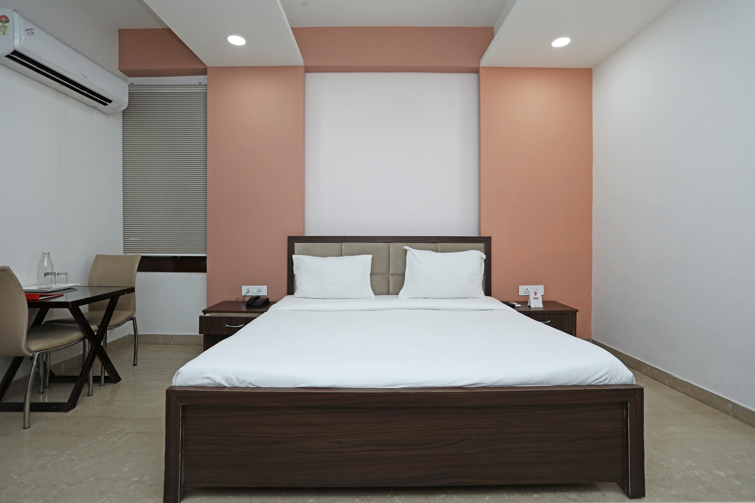 Hotel O KK Bhawan - Tap to explore photos