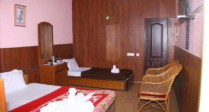 Madhu Grand Residency Room Type - Comfort Quadruple without Geyser