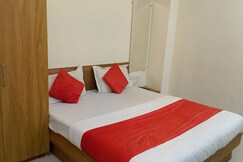 Hotel Madhav, Ahmedabad