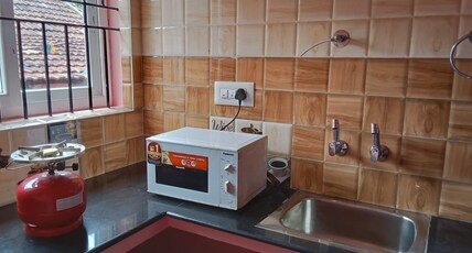 Laxmi Homestay Room Type - 3 BHK Family Room (more then 4 pax will accept the booking)