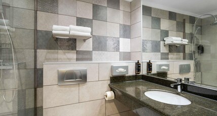 MERCURE BUCHAREST UNIRII Room Type - Superior Twin Room