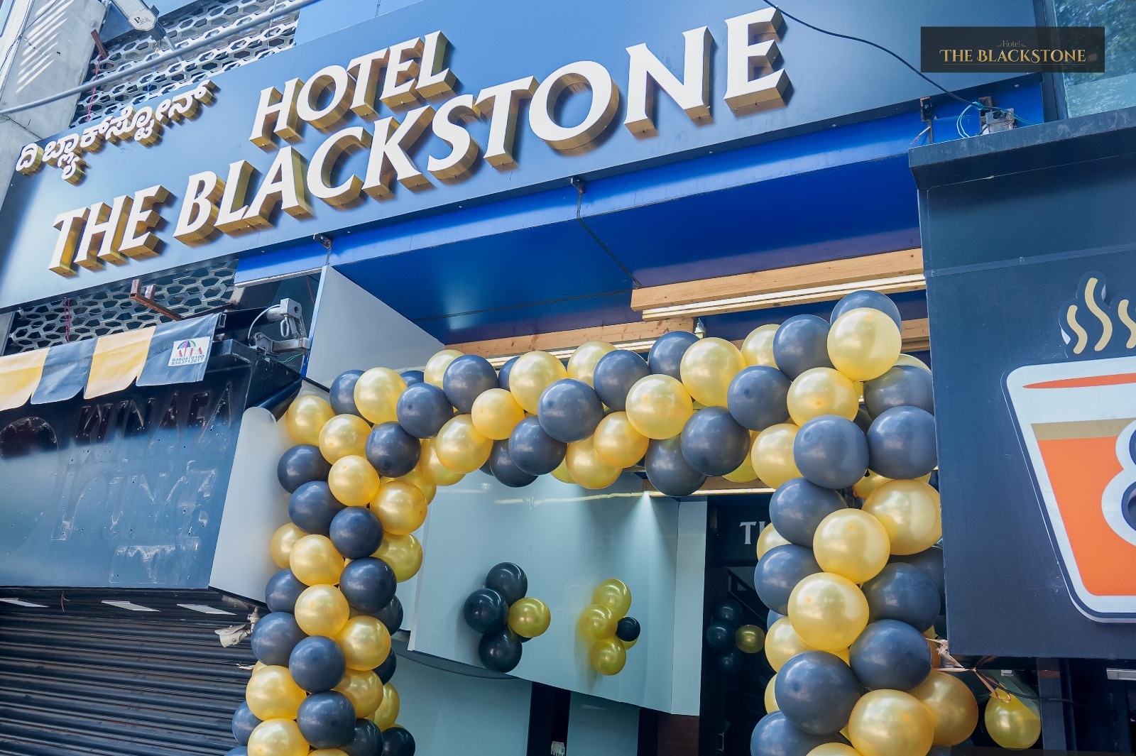 Hotel The Blackstone - Tap to explore photos