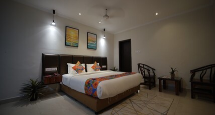 Blossoms Hotel Service Apartment T Nagar Room Type - 4BHK apartment