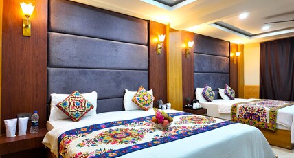 Hotel Centre Ville Room Type - Family Suite With Heating Blanket and Room Heater