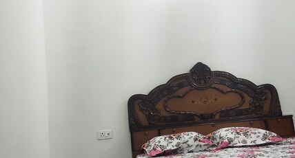 Shantinath Dham Room Type - Deluxe  King room