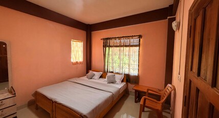 Get Together Guesthouse and Restaurant Room Type - Bedroom 1