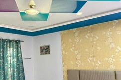 Address of Hotel the saffron leaf inn