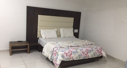 Hotel Ranuja Room Type - Standard AC Room