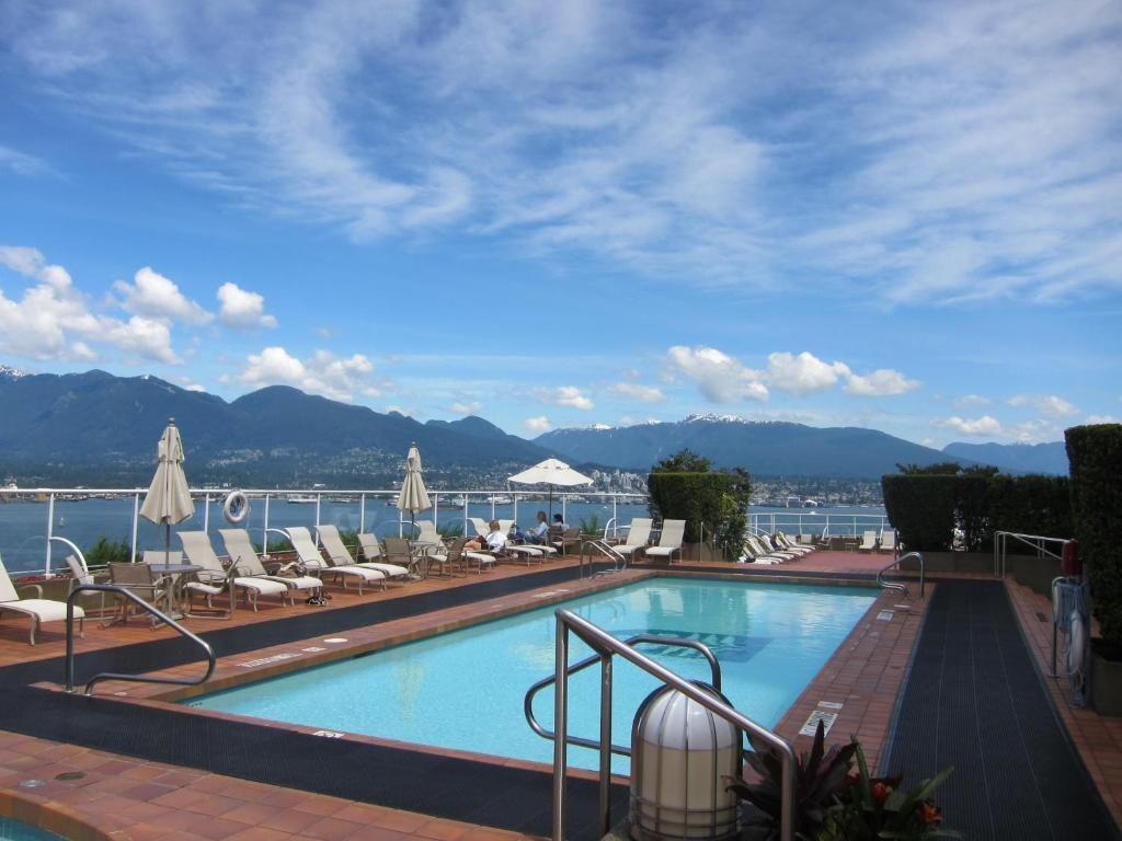 Pan Pacific Vancouver - Tap to explore photos