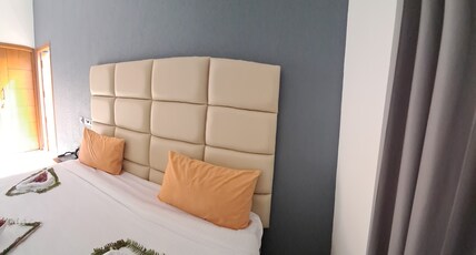 Forest Abode Room Type - Deluxe Queen Room with Balcony