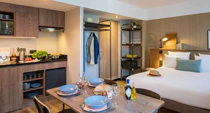 Novotel Suites Nice Airport Room Type - Studio with kitchenette - 1 double bed and single sofa-bed Novotel Suites Nice Airport Room Type - Studio with kitchenette - 1 double bed and single sofa-bed