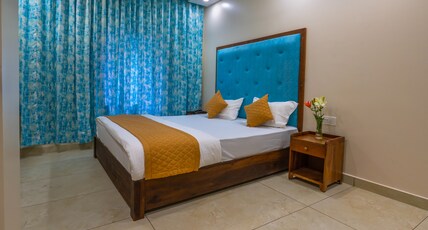 Hotel Galaxy Room Type - Premium Room