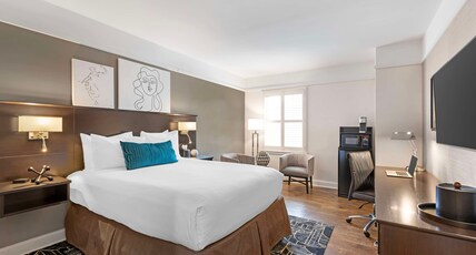 Best Western Plus Hawthorne Terrace Hotel Room Type - 1 Queen Bed, Non-Smoking, High Speed Internet Access, Microwave, Refrigerator, Full Breakfast Best Western Plus Hawthorne Terrace Hotel Room Type - 1 Queen Bed, Non-Smoking, High Speed Internet Access, Microwave, Refrigerator, Full Breakfast