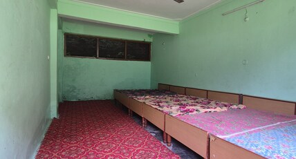 Mother Ganga Retreat Room Type - 10-Bed Dormitory room.