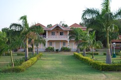 Kishkinda Heritage Resort