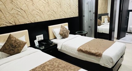 Hotel The City Grand @ Old High Court Room Type - Twin Bed Deluxe room with City View Hotel The City Grand @ Old High Court Room Type - Twin Bed Deluxe room with City View