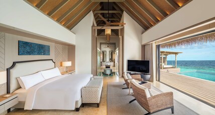 Waldorf Astoria Maldives Ithaafushi by Hilton Room Type - KING OVERWATER VILLA POOL