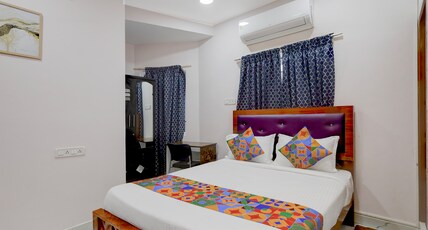 FabHotel White Star Residency Room Type - Deluxe Room
