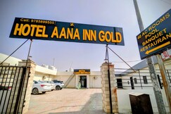 Hotel Aana Inn Gold