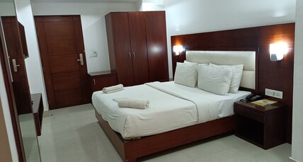 Hotel Autumn Crocus Room Type - Suite Room