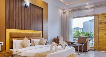 The Jungle Book Corbett Room Type - Tiger Den with Garden View