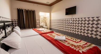 Omji Niwas - Kalyan Keshar Dham Room Type - Standard Family Room 