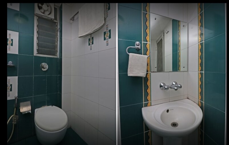 HOTEL NIRAMOY LODGE - Tap to explore photos