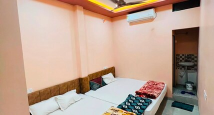 Hotel Advika Inn Room Type - Double Bed Room