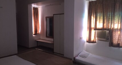 Hotel Shradha Room Type - Deluxe Room