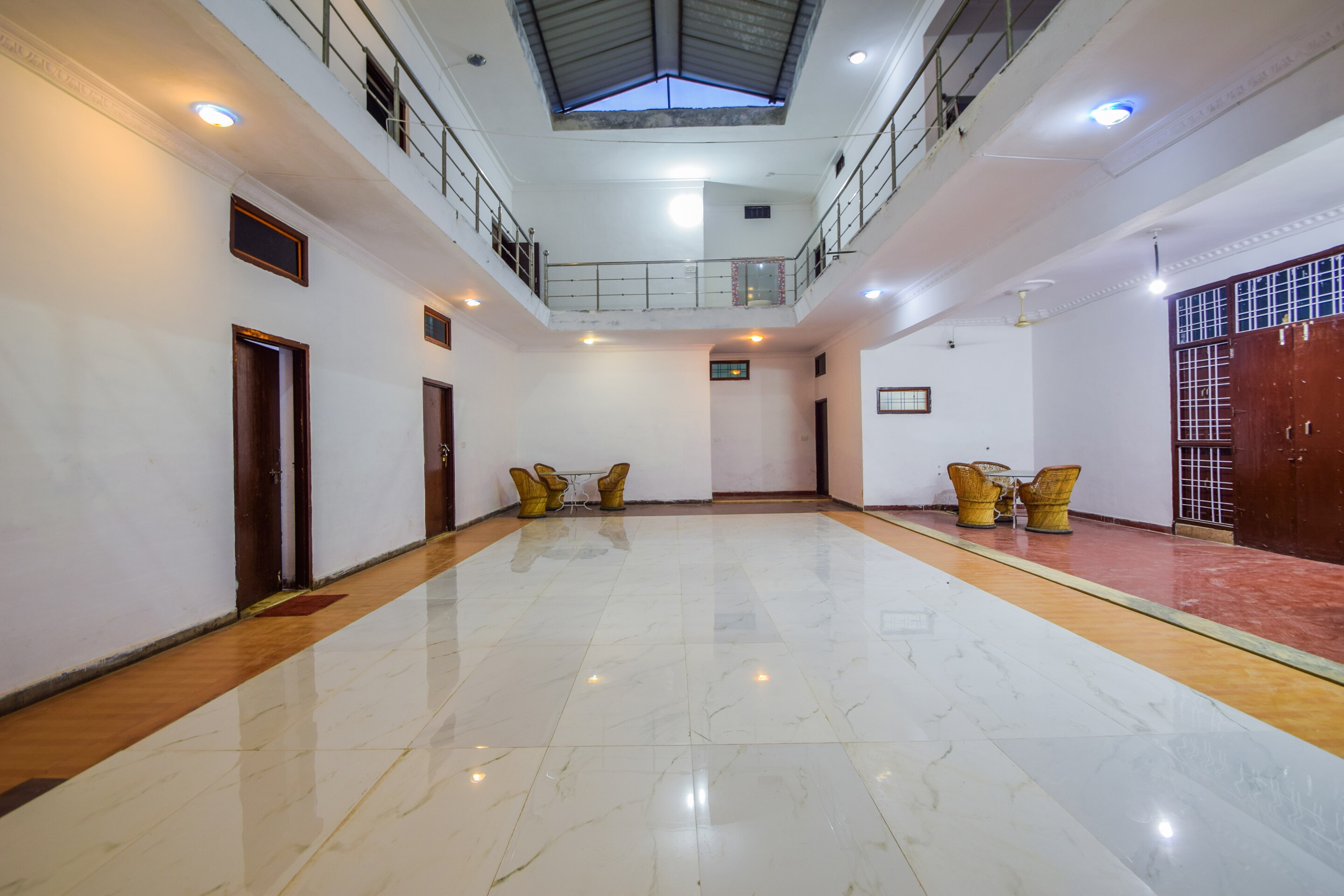 Main gallery