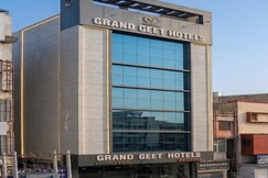 Grand Geet Hotel