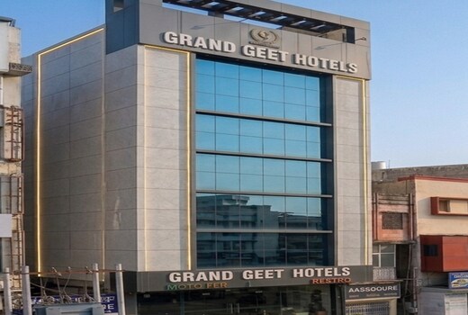 Grand Geet Hotel