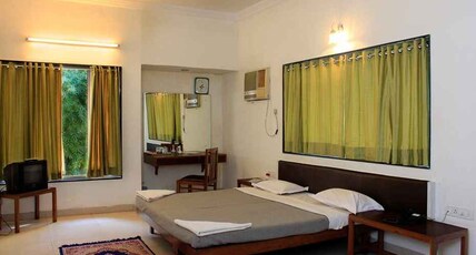 Sai Inn Resort Room Type - AC Standard  Room