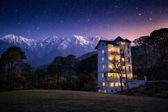Hotel Saheb's Castle - Best Mountain View & Jacuzzi Suites, McLeodganj