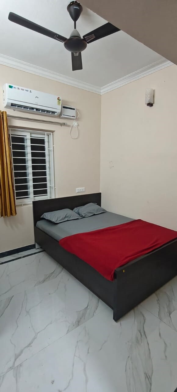 saazresidency - Tap to explore photos