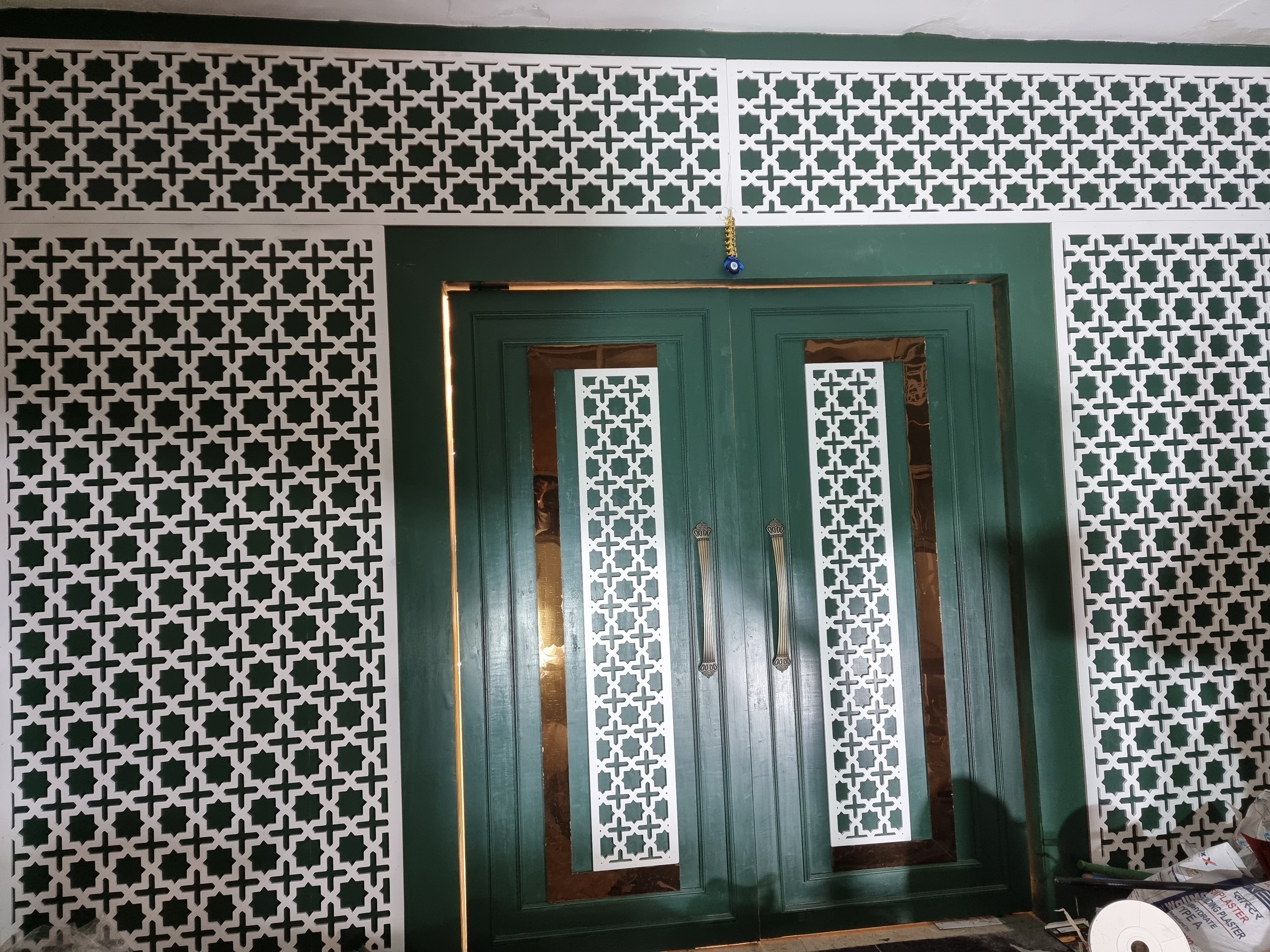 Hotel Sunshine - Tap to explore photos