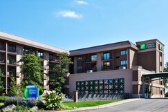 Holiday Inn Express Schaumburg-Rolling Meadows