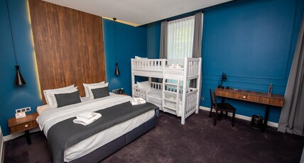 Hotel Twenties Tbilisi Room Type - Family Room with Bunk Bed