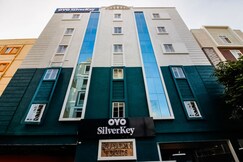 Hotel O GACHIBOWLI BESIDE DLF