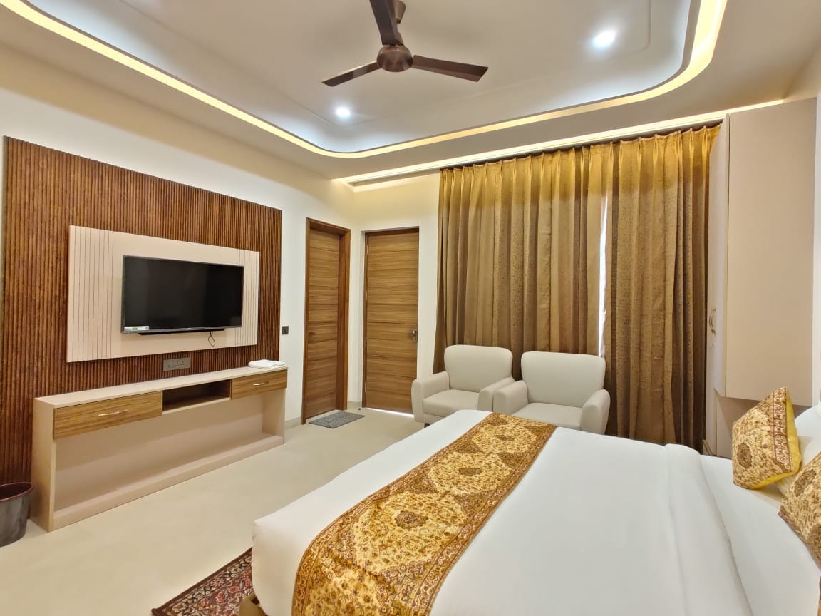 Aahan villa 2BR Homestay in Amritsar - Tap to explore photos