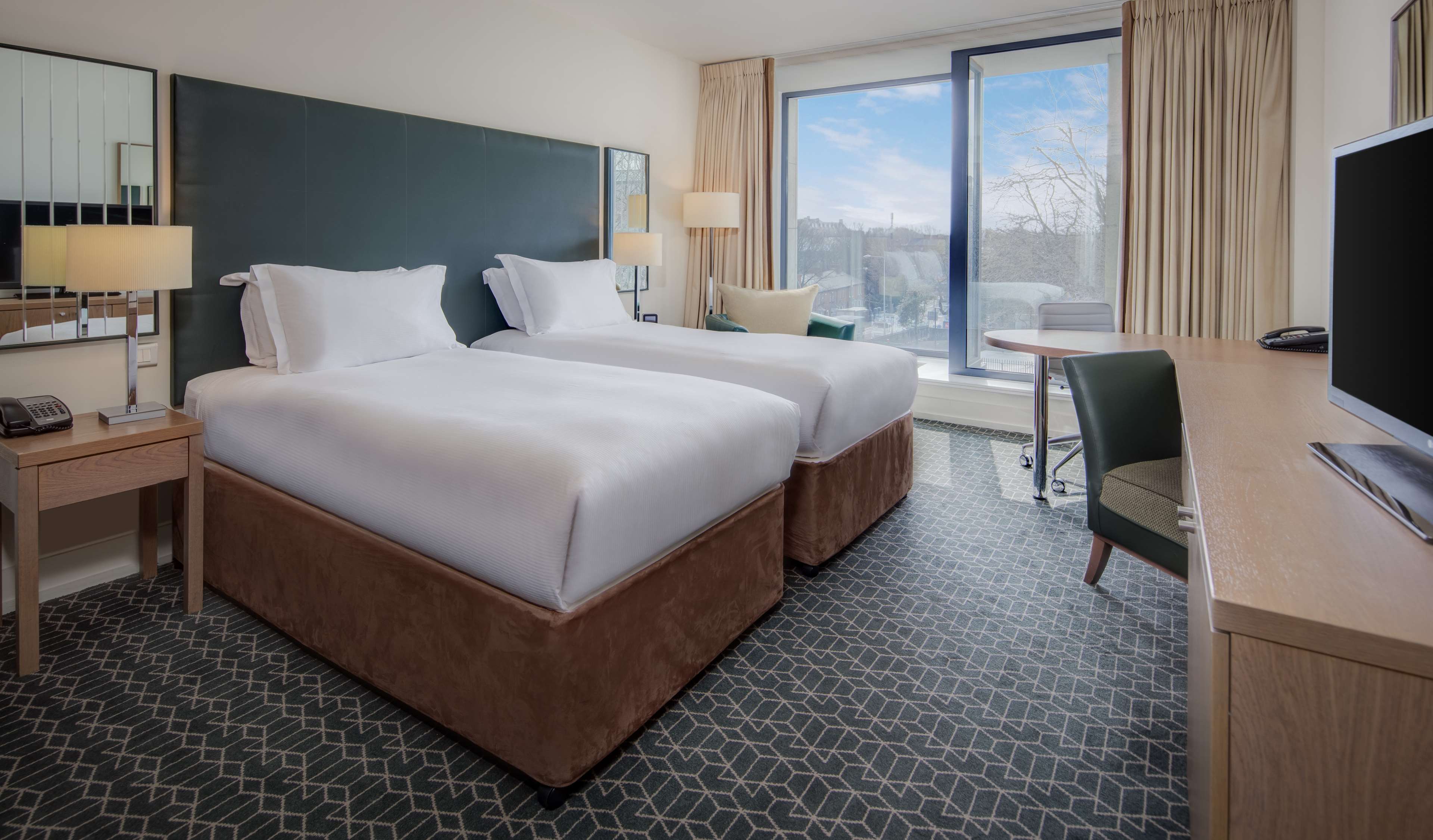 Hilton Dublin Kilmainham - Tap to explore photos
