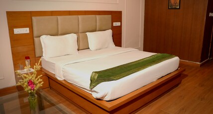 Sapphire Hotel & Convention Centre Room Type - Super Deluxe