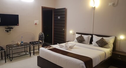 Hotel Sunshine Room Type - Deluxe Room