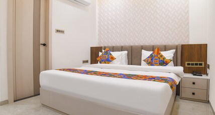 FabHotel Raj Villa I, Vijay Nagar Room Type - Deluxe Room