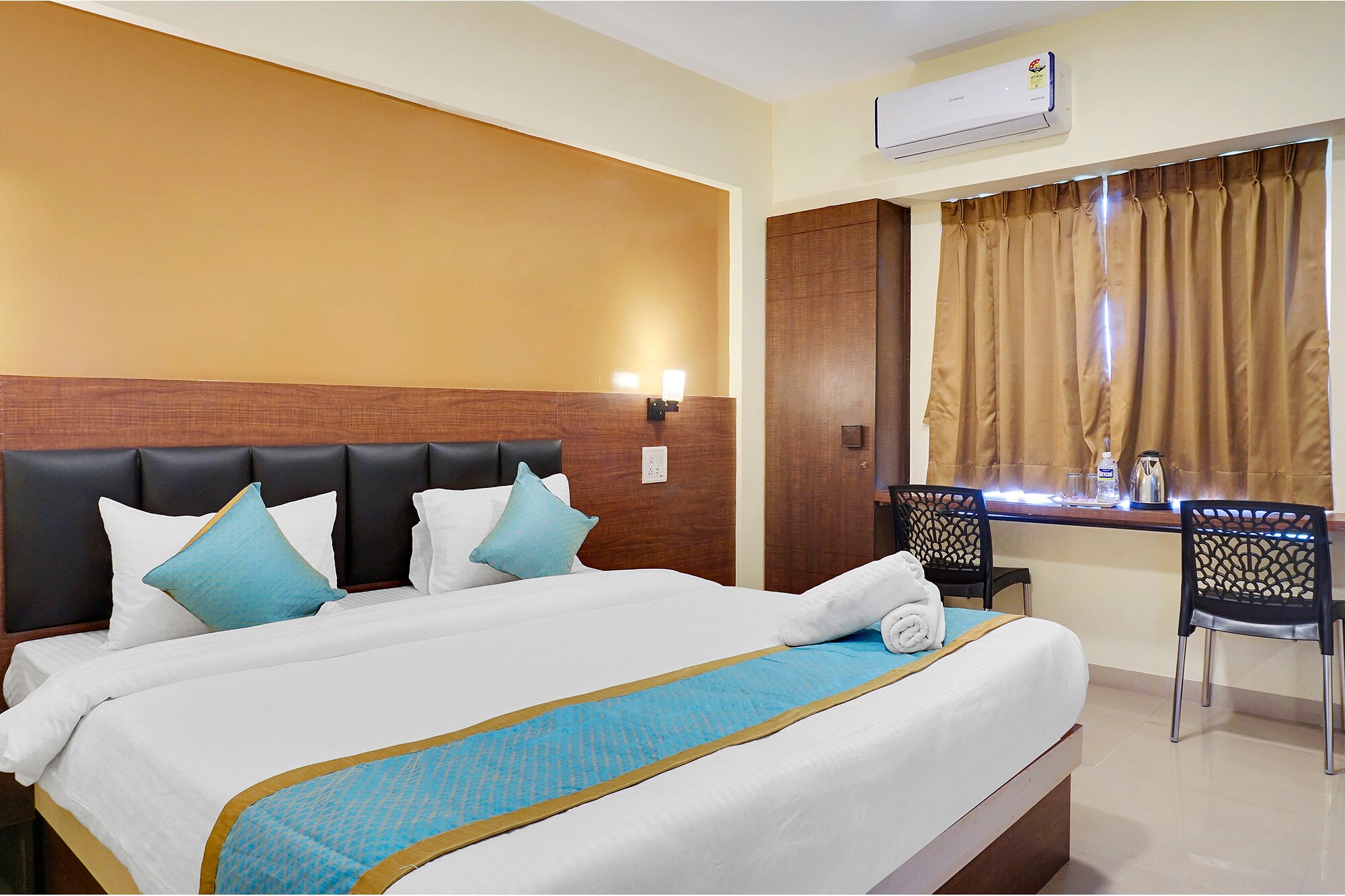 FabHotel Shravani Residency - Tap to explore photos