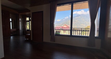 BLUE IRISH HOMESTAY Room Type - Super Deluxe Room with balcony