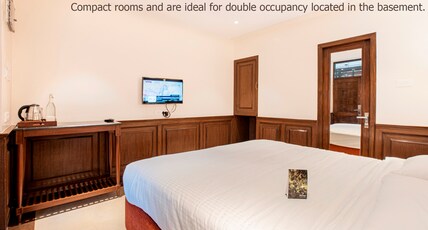 HOTEL RAINDROPS Room Type - RUSTIC