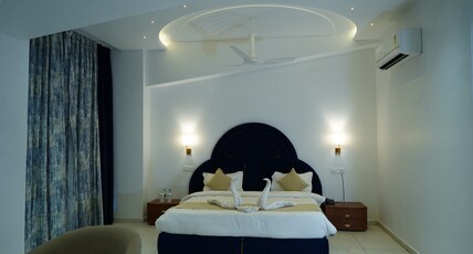 Jai Vilas Gold Palace Room Type - Executive Suite