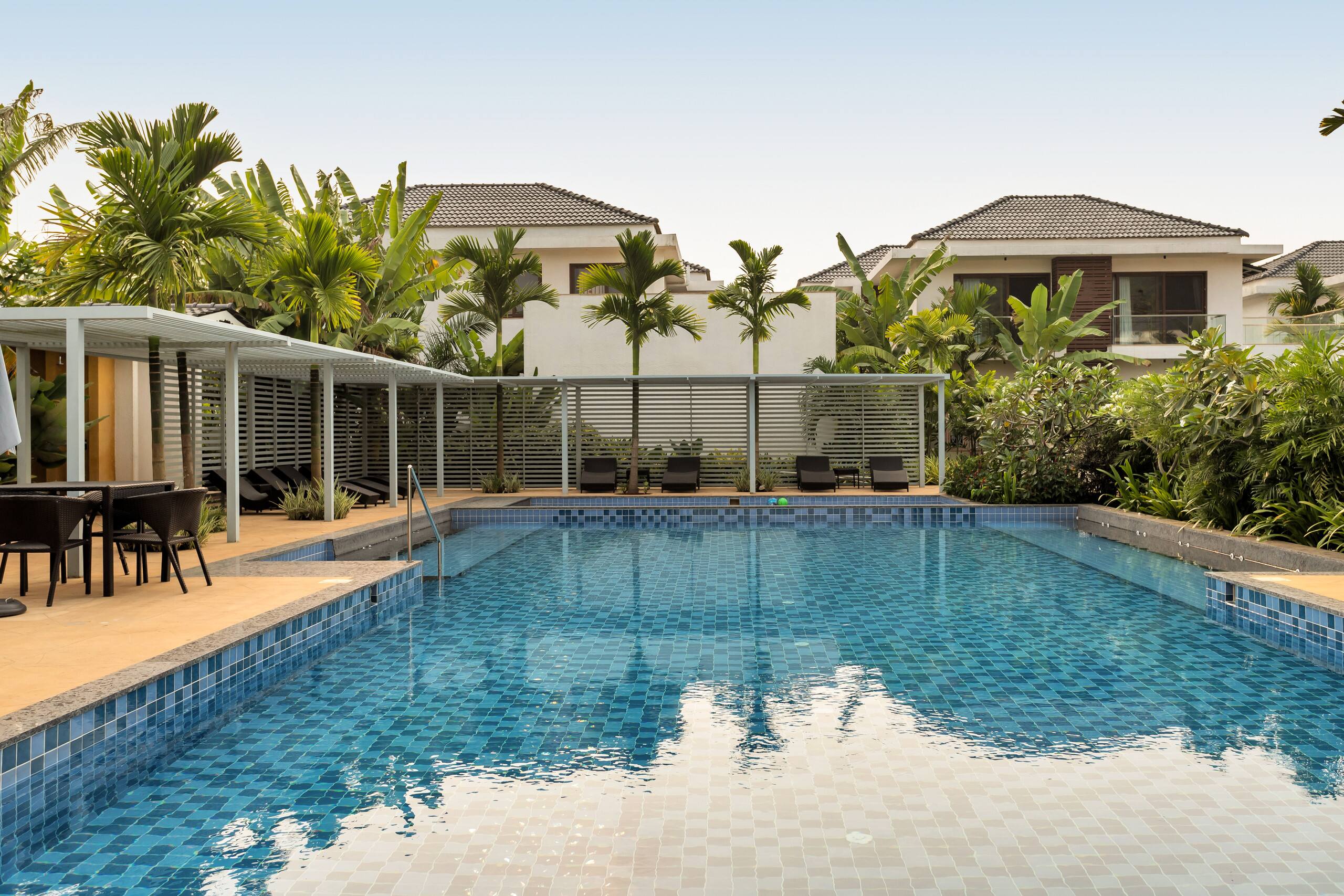 4BHK Villa Anjuna Full time Chef Private Pool - Tap to explore photos