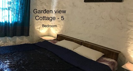 Old British House Room Type - Garden View Cottages with Triple Bed